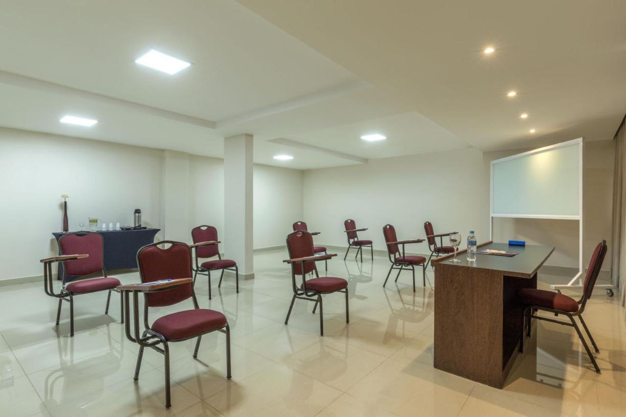 Sia Park Executive Hotel Brasilia Esterno foto